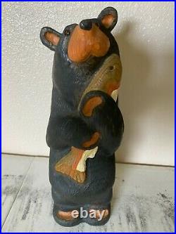 ADORABLE Big Sky Bears Carvers Jeff Fleming Solid Pine Bear with Fish 11.5