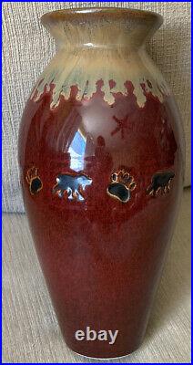 BIG BEAR Vase by Big Sky Carvers Bear & Footprints 9 Tall Deep Red/Taupe EUC