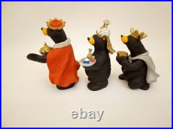 Bear Foots Beartivity nativity Big Sky Carvers 3 wise'men' kings