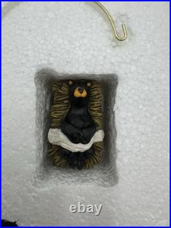Bearfoots Bear Nativity I Scene Big Sky Carvers Jeff Fleming