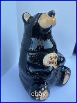 Bearfoots Big Sky Carvers Cookie Jar with Lid, Black/Beige Bear, 12 in. Preowned