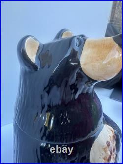 Bearfoots Big Sky Carvers Cookie Jar with Lid, Black/Beige Bear, 12 in. Preowned