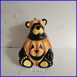 Bearfoots / Big Sky Carvers Halloween Bear Treat / Cookie Jar New in Box