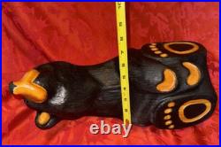 Big Sky Bear Jeff Fleming Big Sky Carver Black Bear Looking Up Hearts 15 Signed Big Sky Bear Jeff Fleming Big Sky Carver Black Bear Looking Up Hearts 15 Signed