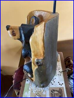 Big Sky Carvers BSC Hand Carved Bear Table Lamp 31 Tall WITH ORIGINAL SHADE