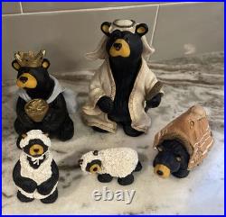 Big Sky Carvers BearFoots Bear Nativity Set II 5-Piece withbox
