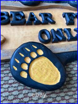 Big Sky Carvers Bearfoots Bears Welcome Sign Plaque Jeff Fleming Bear Feet Only