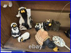Big Sky Carvers Bearfoots Beartivity Figurine 14 Pc Jeff Fleming Nativity