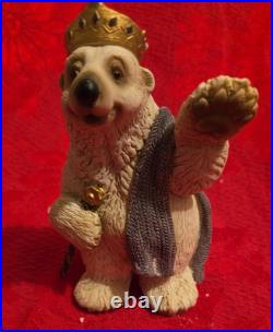 Big Sky Carvers Bearfoots Polartivity I & II Phyllis Driscol Nativity