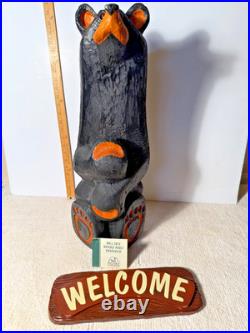 Big Sky Carvers Bears 23 Jeff Fleming wood carved with Sign & Name Tag Bearfoots