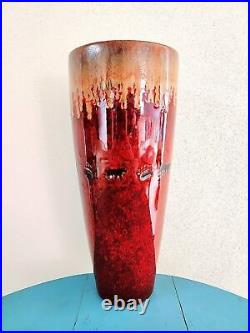 Big Sky Carvers Big Bear Vase With Bear & Footprint Accents 13 Tall Red/Taupe