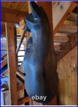 Big Sky Carvers CLIMBER BEAR Wood Carving 1996 USA