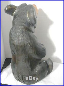 Big Sky Carvers Jeff Fleming 14 and 5 lbs. Beautifully carved Wood Bear BSC