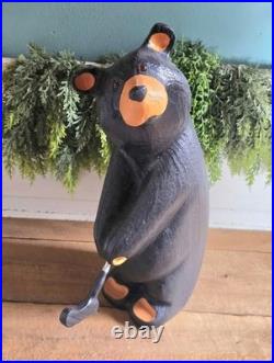 Big Sky Carvers Jeff Fleming Bearfoots Arnold Pine Wood Carved Golfer Black Bear