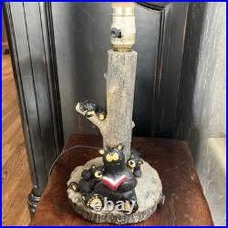 Big Sky Carvers Jeff Fleming Bearfoots Black Bear & Cubs Reading Table Lamp