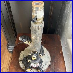 Big Sky Carvers Jeff Fleming Bearfoots Black Bear & Cubs Reading Table Lamp Big Sky Carvers Jeff Fleming Bearfoots Black Bear & Cubs Reading Table Lamp