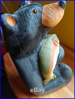 Big Sky Carvers Jeff Fleming Bearfoots Black Bear Fish Wood Carved Sculpture