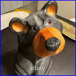 Big Sky Carvers Jeff Fleming Bearfoots'Jeffrey' Bear Pine Wood Carved