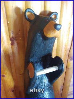 Big Sky Carvers Jeff Fleming Bearfoots Pine Wood Carved Bear Toilet Paper Holder