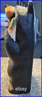 Big Sky Carvers Jeff Fleming Hand Carved Bear Salmon Fish 11 1/4 Statue Vintage