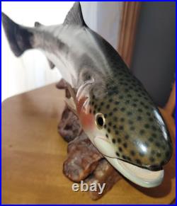 Big Sky Carvers Rainbow Trout On Burl Wood Signed B. Reel 17 long 7 hig