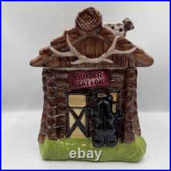 Big Sky Carvers Ranger Station Bears Moose Log Cabin Ceramic Cookie Jar Rare