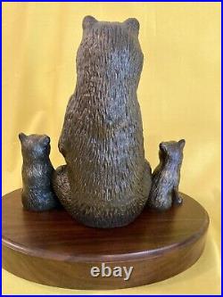Big Sky Carvers Sculpture Mama Bear & Cubs First Field Trip With Coa