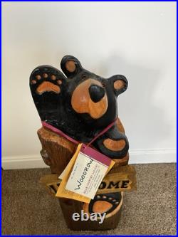 Big Sky Carvers Welcome Bear Sign 23 SIGNED