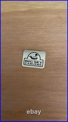Big Sky Carvers Wood Cabinet Larry Fanning Grizzly Encounter NRA Edition RARE