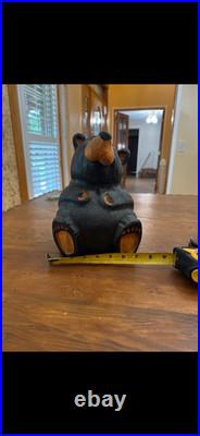 Black big sky bear statue in perfect condition great for a mantle