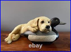 Bradford Williams Big Sky Carvers Labrador Retriever Puppy Dog Duck Hunt Statue