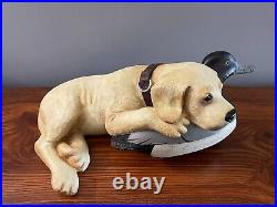 Bradford Williams Big Sky Carvers Labrador Retriever Puppy Dog Duck Hunt Statue