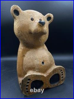 Jeff Fleming 12 Seated Bear BSC Wood Carving by Big Sky Carvers Amber Eyes