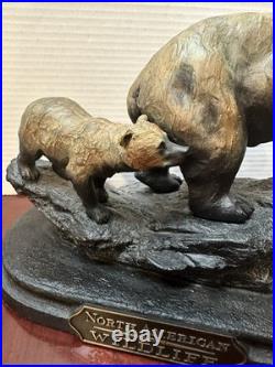 Marc Pierce Sculpture Mountain Matriarch Bear With Cub Big Sky Carvers