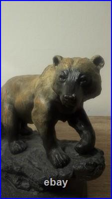 Marc Pierce Sculpture Mountain Matriarch Bear With Cub Big Sky Carvers