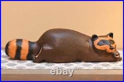 RARE Big Sky Carvers Hand Crafted Wood Raccoon Statue Decoy Carving Jeff Fleming