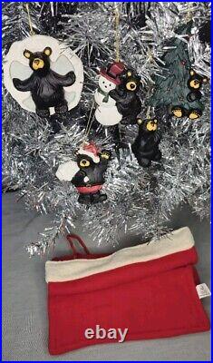 Set Of 5 Big Sky Carver Barefoots Christmas Ornaments -With Storage Pouch