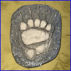 Vtg 1974 Grizzly Bear Paw Print Track Cast Wall Decor Big Sky Bob Marshall Wilde